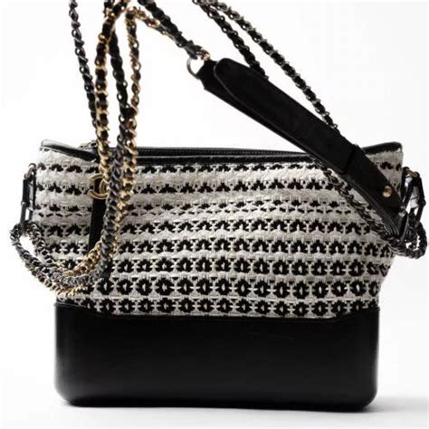 sac gabrielle chanel noir et blanc|Chanel sacs.